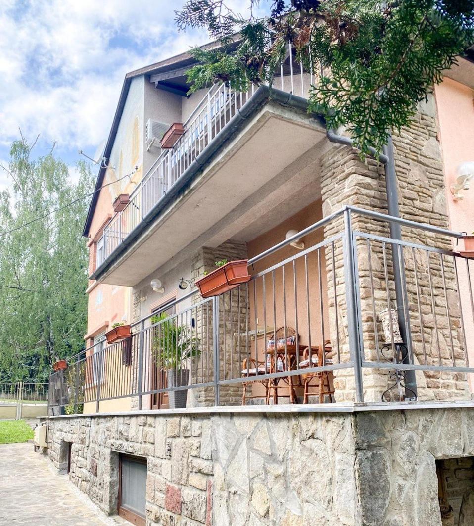 Villa Vilara Heviz Bagian luar foto